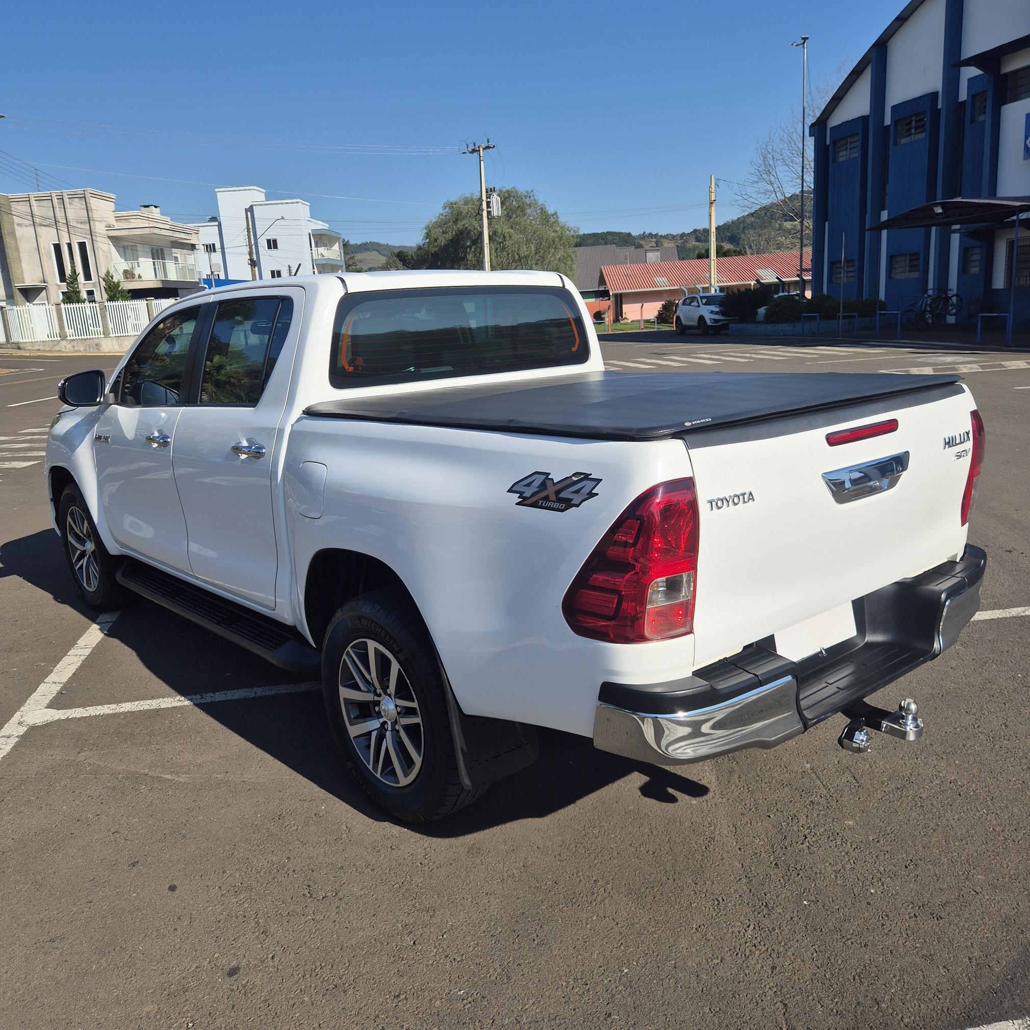 Foto 5 de Toyota HILUX